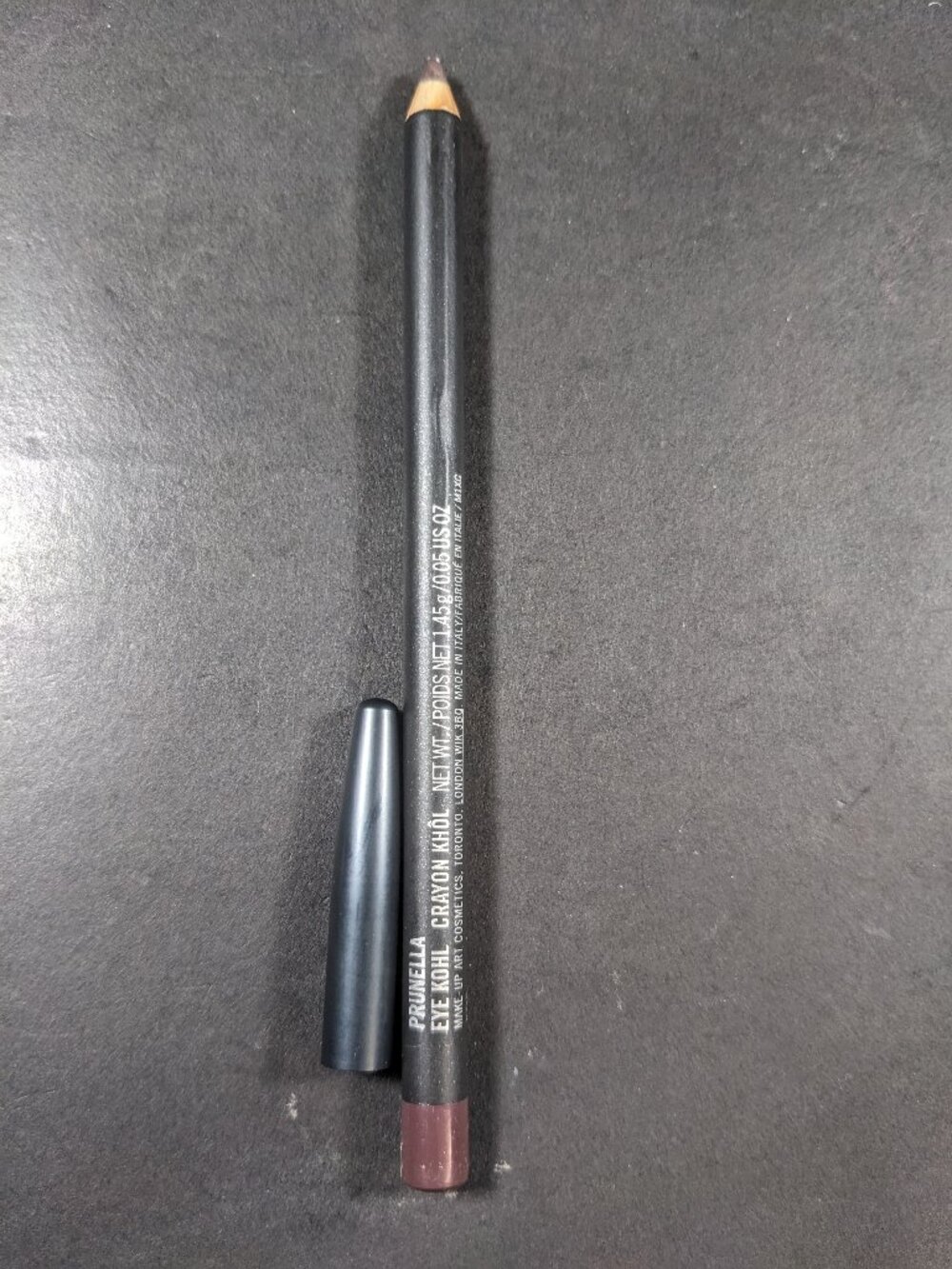 NEW MAC Prunella Eye Kohl